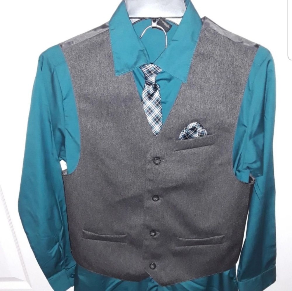 Various sizes Boys Dockers Pants Shirt Tie Top